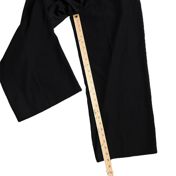 Lululemon On the Fly Wide-Leg 7/8 Pant Woven Black Pants Pockets 5BQPS size 8 - Picture 3 of 13